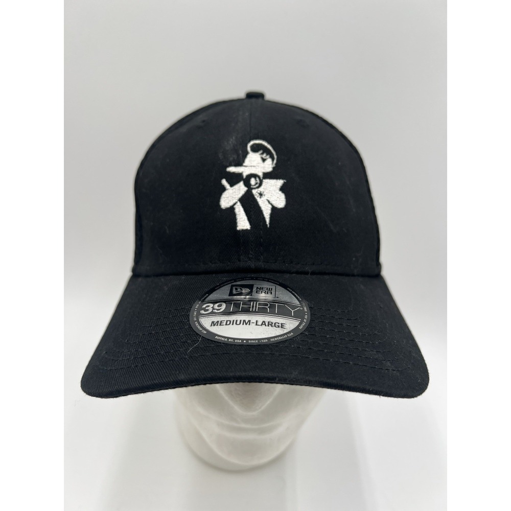 New Era 39THIRTY Black Mesh Flex Fit Hat M / L Embroidered Logo Cap